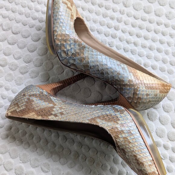 Michael Kors Snakeskin sized 39 EU/8 US Heels - Picture 16 of 16